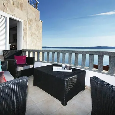 Villa Sara دراسنيتش