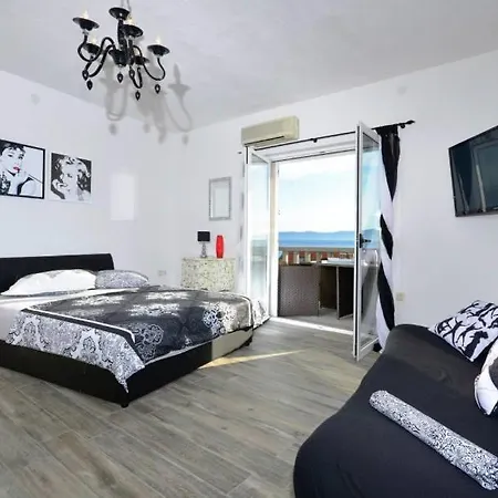 Apartment Rozy