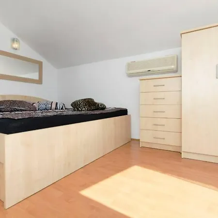 Rozy Apartmán Drašnice
