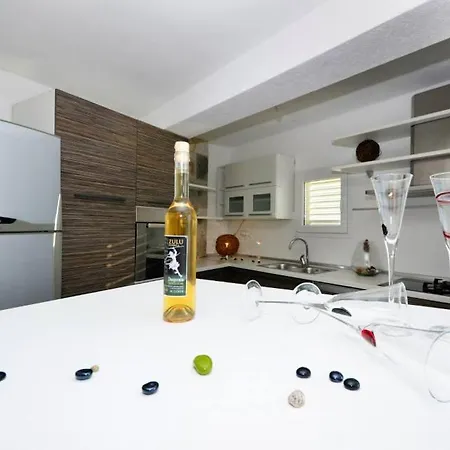 Apartment Rozy *