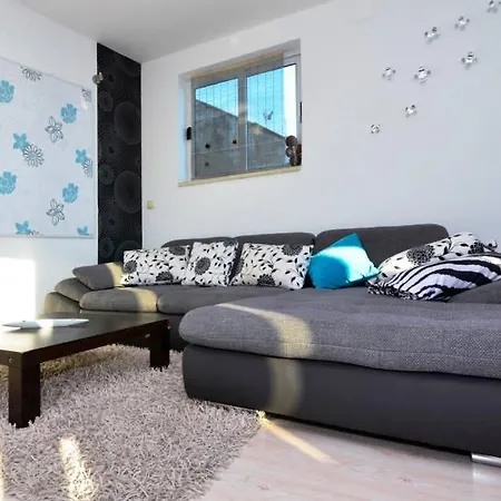 Rozy Apartmán *